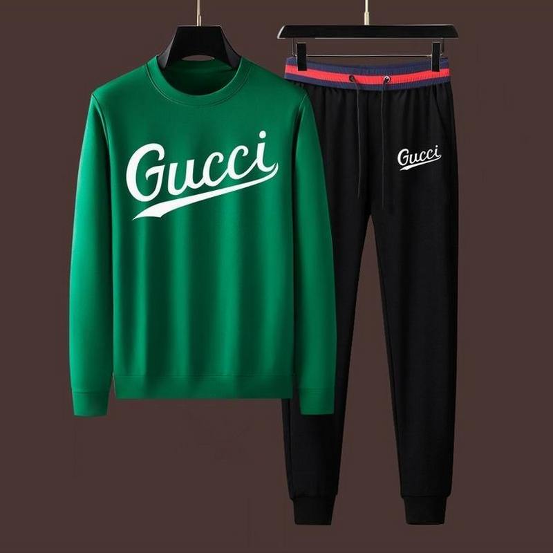 Gucci Men's Suits 369